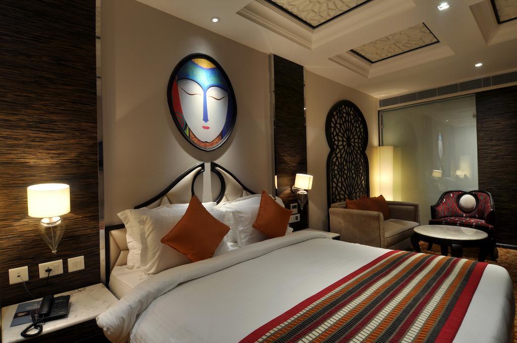 The First Hotel Chandigarh Luaran gambar
