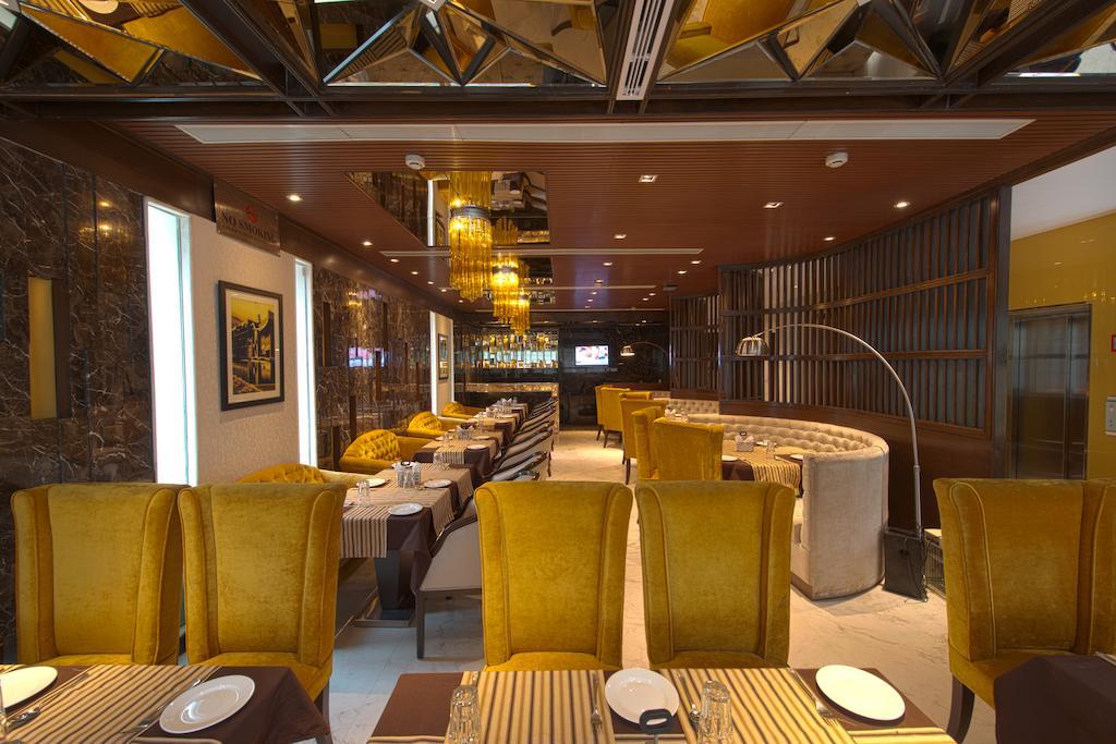 The First Hotel Chandigarh Luaran gambar
