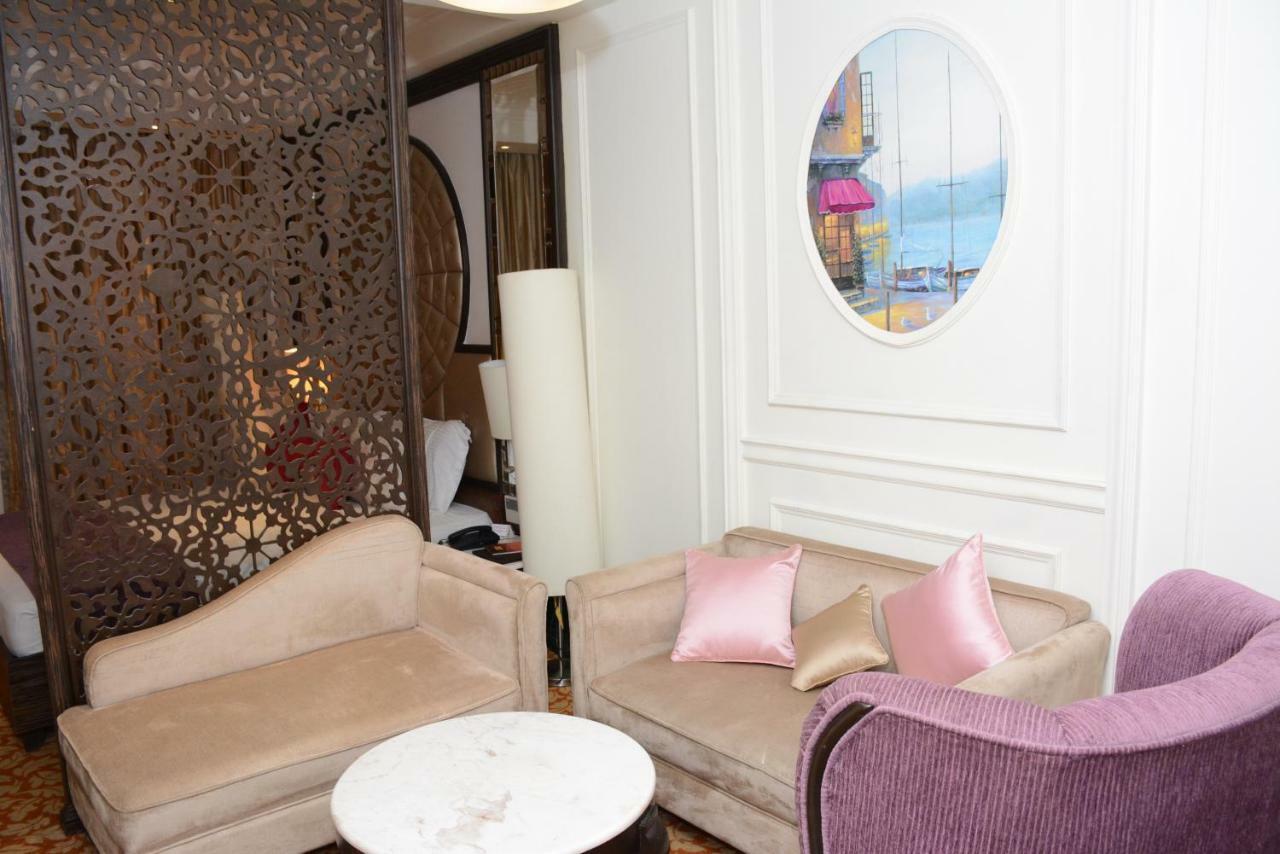 The First Hotel Chandigarh Luaran gambar