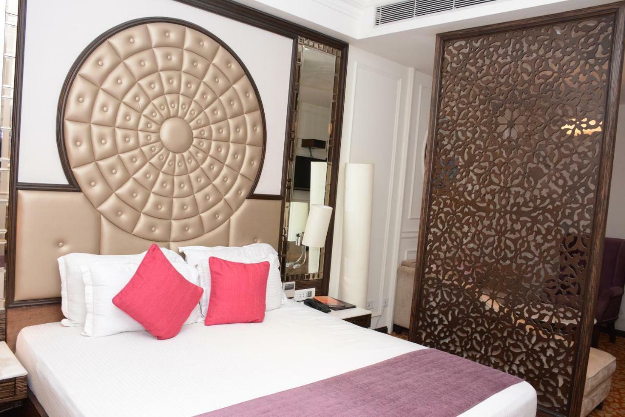 The First Hotel Chandigarh Luaran gambar