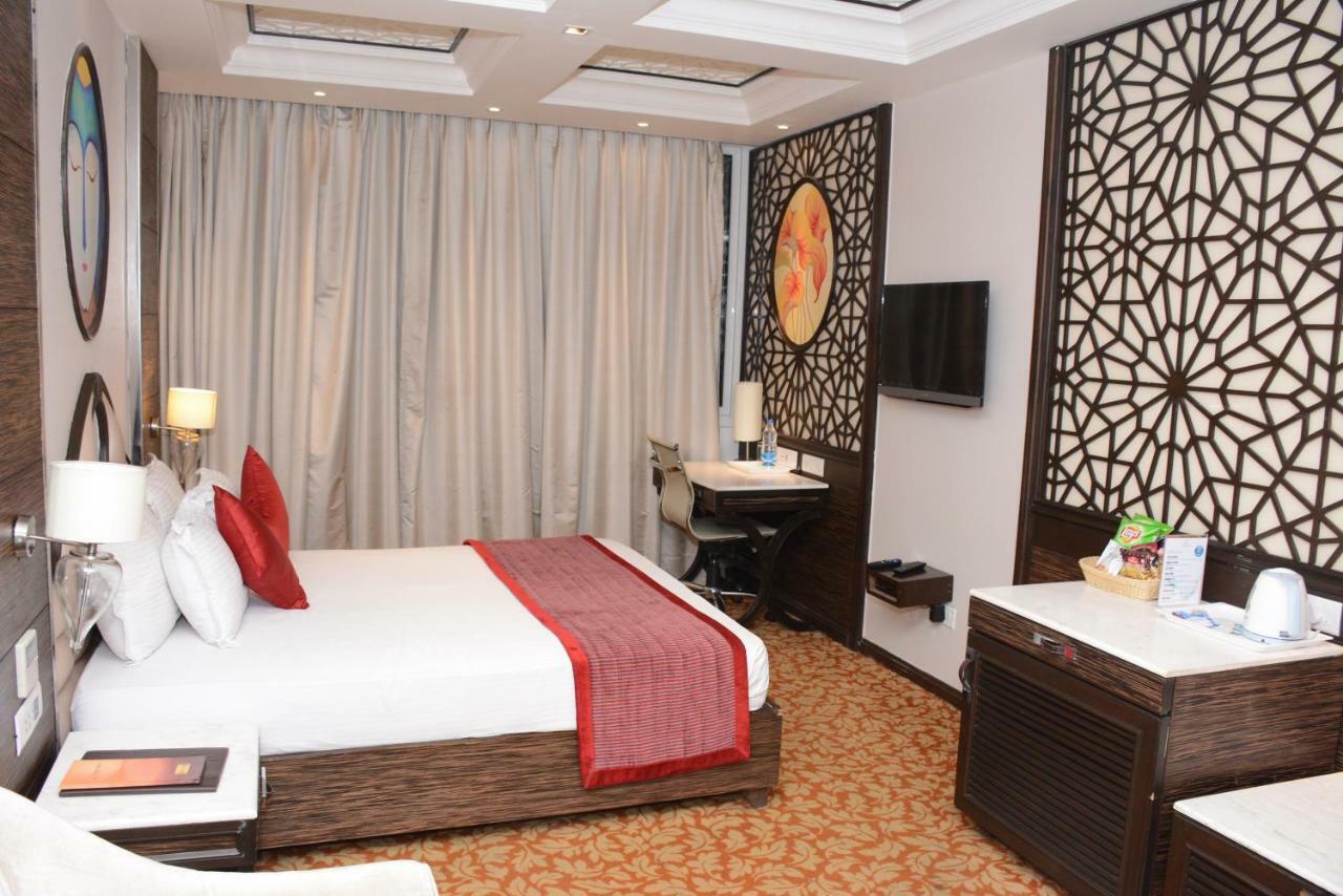 The First Hotel Chandigarh Luaran gambar